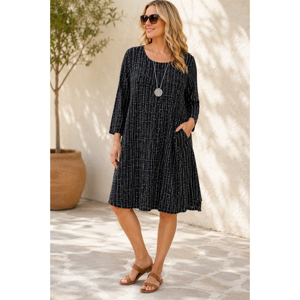 Chalet‎ et ceci Dress Women  M Black Textured 3/4 Sleeve Zipper Cuff Lagenlook